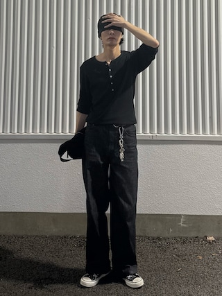 「CLEL(クレイル)の【CLEL】Giza Cotton Ribbed Henley Neck T-shirt / ギザコットンリブヘンリーネックTシャツ(Tシャツ/カットソー)」を使った、くま🧸さん(メンズ・174cm)の秋コーディネート
