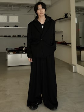 「Juha（ユハ）のEXTREME WIDE EASY PANTS（スラックス、ブラック系）」を使った、くま🧸さん（メンズ・174cm）の春コーディネート