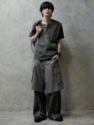 「PHILTHEORY(フィルセオリー)のMetal button henly neck T-shirts / メタルボタンヘンリーネックT(Tシャツ/カットソー)」を使った、くま🧸さん(メンズ・174cm)の春コーディネート