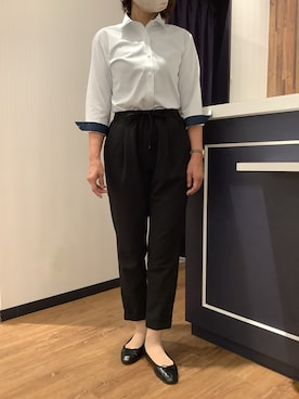 「TOKYO SHIRTS（トウキョウシャツ）の【透け防止】 形態安定ノンアイロン ワイド 7分袖ビジネスワイシャツ（ビジネスシャツ、グリーン系）」を使った、BRICK HOUSE by Tokyo Shirts 浜松市野イオンモール店さん（レディース・155cm）の夏コーディネート