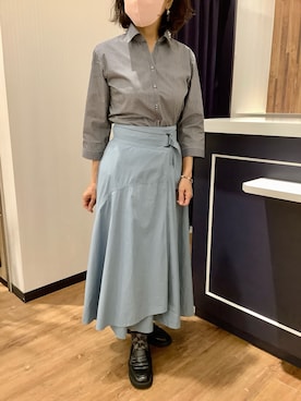 「TOKYO SHIRTS（トウキョウシャツ）の【透け防止】 形態安定ノンアイロン スキッパー 7分袖ビジネスワイシャツ（ビジネスシャツ、グレー系）」を使った、BRICK HOUSE by Tokyo Shirts 浜松市野イオンモール店さん（レディース・155cm）の夏コーディネート