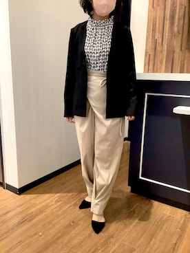 「アイテム（ノーカラージャケット、ブラック系）」を使った、BRICK HOUSE by Tokyo Shirts 浜松市野イオンモール店さん（レディース・155cm）の秋コーディネート