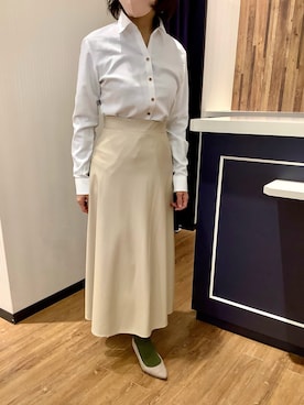 「アイテム（ビジネスシャツ）」を使った、BRICK HOUSE by Tokyo Shirts 浜松市野イオンモール店さん（レディース・155cm）の冬コーディネート