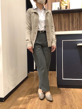 「アイテム（ビジネスシャツ）」を使った、BRICK HOUSE by Tokyo Shirts 浜松市野イオンモール店さん（レディース・155cm）の秋コーディネート