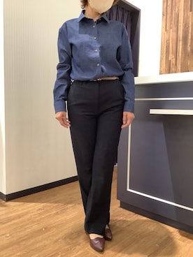 「TOKYO SHIRTS（トウキョウシャツ）のPitta Re;) カジュアルシャツ デニム ワイドフィットシャツ 長袖 綿100% レディース（シャツ/ブラウス、ブルー系）」を使った、BRICK HOUSE by Tokyo Shirts 浜松市野イオンモール店さん（レディース・155cm）の秋コーディネート