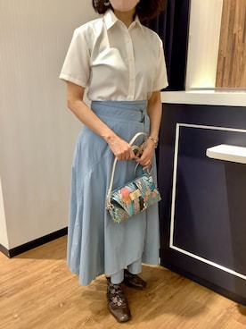 「TOKYO SHIRTS（トウキョウシャツ）の形態安定ノンアイロン レギュラー 半袖ビジネスワイシャツ（ビジネスシャツ、イエロー系）」を使った、BRICK HOUSE by Tokyo Shirts 浜松市野イオンモール店さん（レディース・155cm）の夏コーディネート