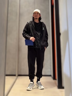 「ARMANI EXCHANGE（アルマーニエクスチェンジ）のアイテム」を使った、YUUさん（メンズ・174cm）の秋コーディネート