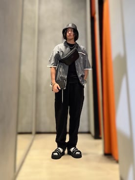 「ARMANI EXCHANGE（アルマーニエクスチェンジ）のアイテム（サンダル）」を使った、YUUさん（メンズ・174cm）の夏コーディネート
