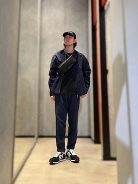 「ARMANI EXCHANGE（アルマーニエクスチェンジ）のアイテム（スラックス）」を使った、YUUさん（メンズ・174cm）の春コーディネート