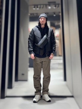 「ARMANI EXCHANGE（アルマーニエクスチェンジ）のアイテム」を使った、YUUさん（メンズ・174cm）の冬コーディネート