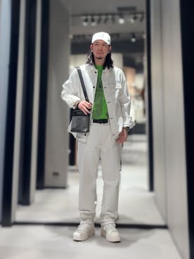 「ARMANI EXCHANGE（アルマーニエクスチェンジ）の【A|X アルマーニ エクスチェンジ】91ロゴ 半袖クルーネックTシャツ/REGULAR+（Tシャツ/カットソー、グリーン系）」を使った、YUUさん（メンズ・174cm）の春コーディネート