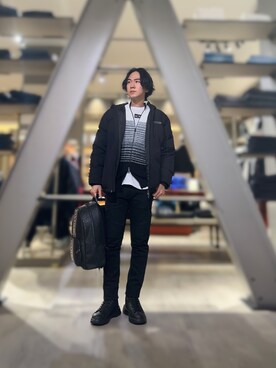 「ARMANI EXCHANGE（アルマーニエクスチェンジ）のアイテム（カーディガン/ボレロ）」を使った、YUUさん（メンズ・174cm）の秋コーディネート
