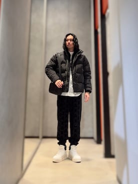 「ARMANI EXCHANGE（アルマーニエクスチェンジ）のアイテム（ダウンジャケット/コート）」を使った、YUUさん（メンズ・174cm）の秋コーディネート