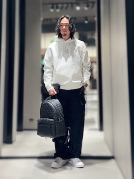 「アイテム（財布）」を使った、YUUさん（メンズ・174cm）の冬コーディネート