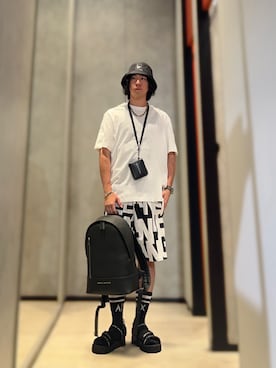 「ARMANI EXCHANGE（アルマーニエクスチェンジ）のアイテム（ハット）」を使った、YUUさん（メンズ・174cm）の夏コーディネート