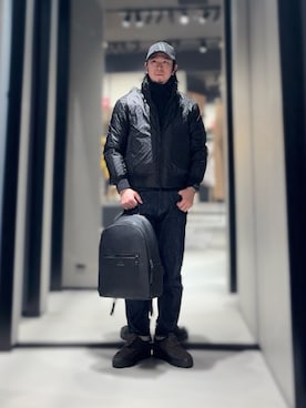 「ARMANI EXCHANGE（アルマーニエクスチェンジ）のアイテム」を使った、YUUさん（メンズ・174cm）の冬コーディネート