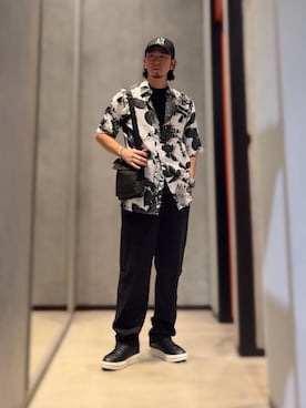 「ARMANI EXCHANGE（アルマーニエクスチェンジ）のアイテム」を使った、YUUさん（メンズ・174cm）の夏コーディネート