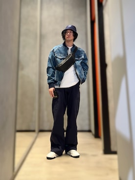 「ARMANI EXCHANGE（アルマーニエクスチェンジ）のアイテム（デニムジャケット）」を使った、YUUさん（メンズ・174cm）の春コーディネート