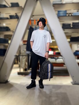 「みんなの白Tフェス」｜「アイテム（スウェットパンツ）」を使った、YUUさん（メンズ・174cm）の夏コーディネート