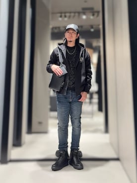 「アイテム（ボディバッグ/ウエストポーチ）」を使った、YUUさん（メンズ・174cm）の冬コーディネート