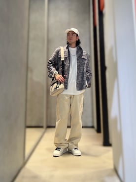 「ARMANI EXCHANGE（アルマーニエクスチェンジ）のアイテム（デニムジャケット）」を使った、YUUさん（メンズ・174cm）の夏コーディネート