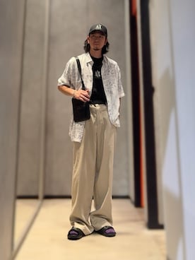 「ARMANI EXCHANGE（アルマーニエクスチェンジ）のアイテム（サンダル）」を使った、YUUさん（メンズ・174cm）の夏コーディネート