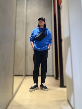 「ARMANI EXCHANGE（アルマーニエクスチェンジ）のアイテム（キャップ、ブルー系）」を使った、YUUさん（メンズ・174cm）の秋コーディネート