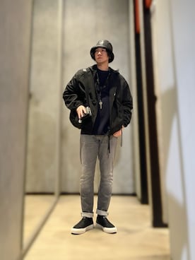 「ARMANI EXCHANGE（アルマーニエクスチェンジ）のアイテム（スリッポン）」を使った、YUUさん（メンズ・174cm）の春コーディネート