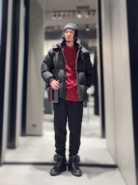 「レッド」｜「アイテム（スウェットパンツ）」を使った、YUUさん（メンズ・174cm）の秋コーディネート