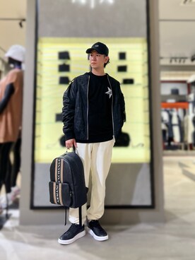 「いまどきジャケット写真」｜「アイテム（スウェットパンツ）」を使った、YUUさん（メンズ・174cm）の春コーディネート