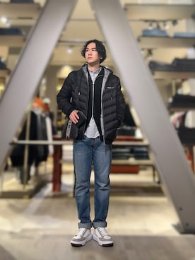 「ARMANI EXCHANGE（アルマーニエクスチェンジ）のアイテム（カーディガン/ボレロ）」を使った、YUUさん（メンズ・174cm）の秋コーディネート