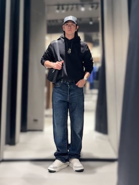「ARMANI EXCHANGE（アルマーニエクスチェンジ）のアイテム（ショルダーバッグ）」を使った、YUUさん（メンズ・174cm）の秋コーディネート