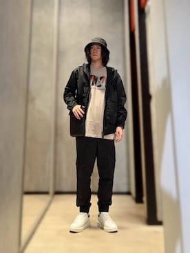 「ARMANI EXCHANGE（アルマーニエクスチェンジ）のアイテム（ナイロンジャケット）」を使った、YUUさん（メンズ・174cm）の秋コーディネート