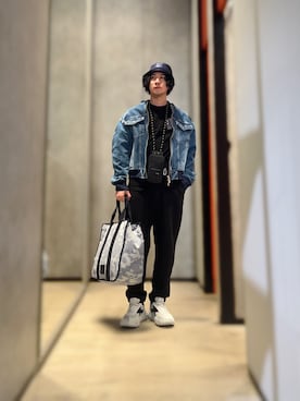 「ARMANI EXCHANGE（アルマーニエクスチェンジ）のアイテム（デニムジャケット）」を使った、YUUさん（メンズ・174cm）の春コーディネート