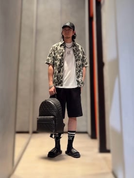 「ARMANI EXCHANGE（アルマーニエクスチェンジ）のアイテム」を使った、YUUさん（メンズ・174cm）の夏コーディネート