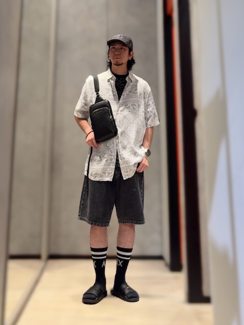 Armani Exchange A/X ブラックボディバッグ A|X アルマーニ エクスチェンジ】AXロゴ ボディバッグ（ボディ