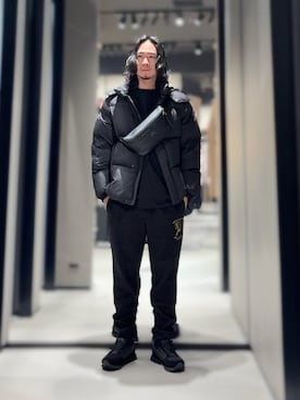 「アイテム（スウェットパンツ、ブラック系）」を使った、YUUさん（メンズ・174cm）の冬コーディネート