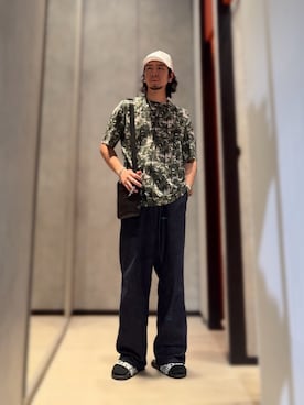 「ARMANI EXCHANGE（アルマーニエクスチェンジ）のアイテム（サンダル）」を使った、YUUさん（メンズ・174cm）の夏コーディネート
