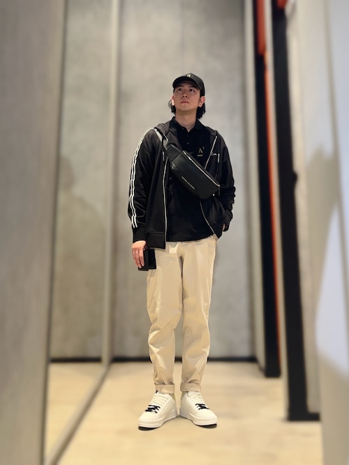 新品❤️マークアンドロナ❤️ジップアップ 新品❤️マークアンドロナ❤️ジップアップ 新品❤️マーク