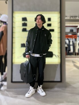 「いまどきジャケット写真」｜「アイテム（スウェットパンツ）」を使った、YUUさん（メンズ・174cm）の春コーディネート