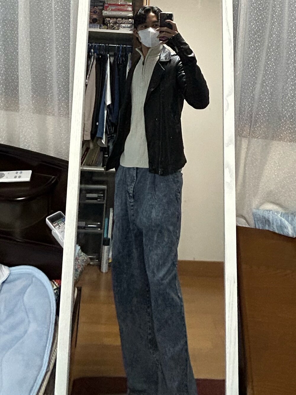 「ほめられ本命コーデ、カジュアルコーデ、RICK OWENS」｜「Rick OwensのRick Owens RICK OWENS Jacket（ライダースジャケット、ブラック系）」を使った、dofy2525さん（メンズ・176cm）の冬コーディネートの1枚目の写真