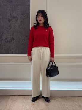 「fredy emue（フレディエミュ）のレザースクエアボストンバック（ハンドバッグ）」を使った、yoshimiさん（レディース・163cm）の冬コーディネート