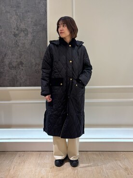 「アイテム（トレンチコート）」を使った、yoshimiさん（レディース・163cm）の冬コーディネート