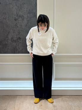 「スラックスパンツ」｜「アイテム（スウェット）」を使った、yoshimiさん（レディース・163cm）の秋コーディネート