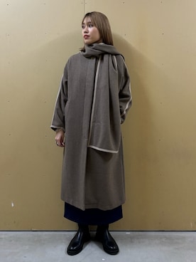 「ラメスカート」｜「アイテム（ノーカラーコート）」を使った、yoshimiさん（レディース・163cm）の秋コーディネート