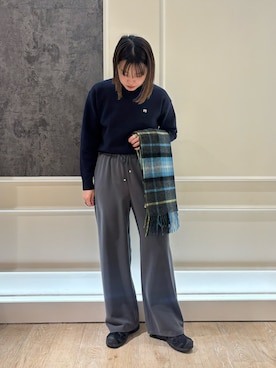 「アイテム（ストール/ショール）」を使った、yoshimiさん（レディース・163cm）の秋コーディネート