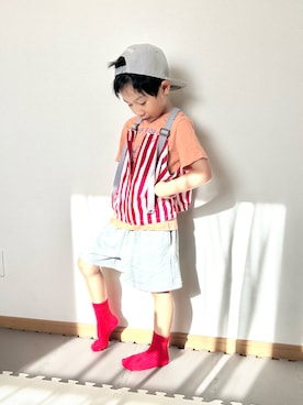 「アイテム（ベスト）」を使った、Genさん（キッズ・110cm）の秋コーディネート