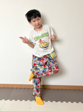 「アイテム（トップス）」を使った、Genさん（キッズ・120cm）の春コーディネート