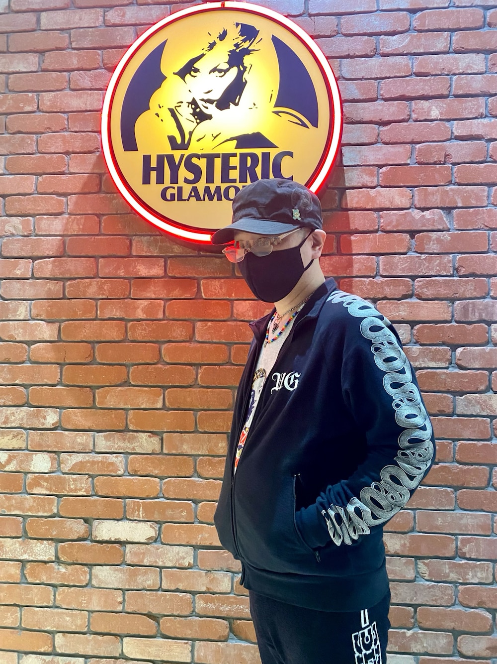 HYSTERIC GLAMOUR（ヒステリックグラマー）の「SNAKE LOOP ジャンパー