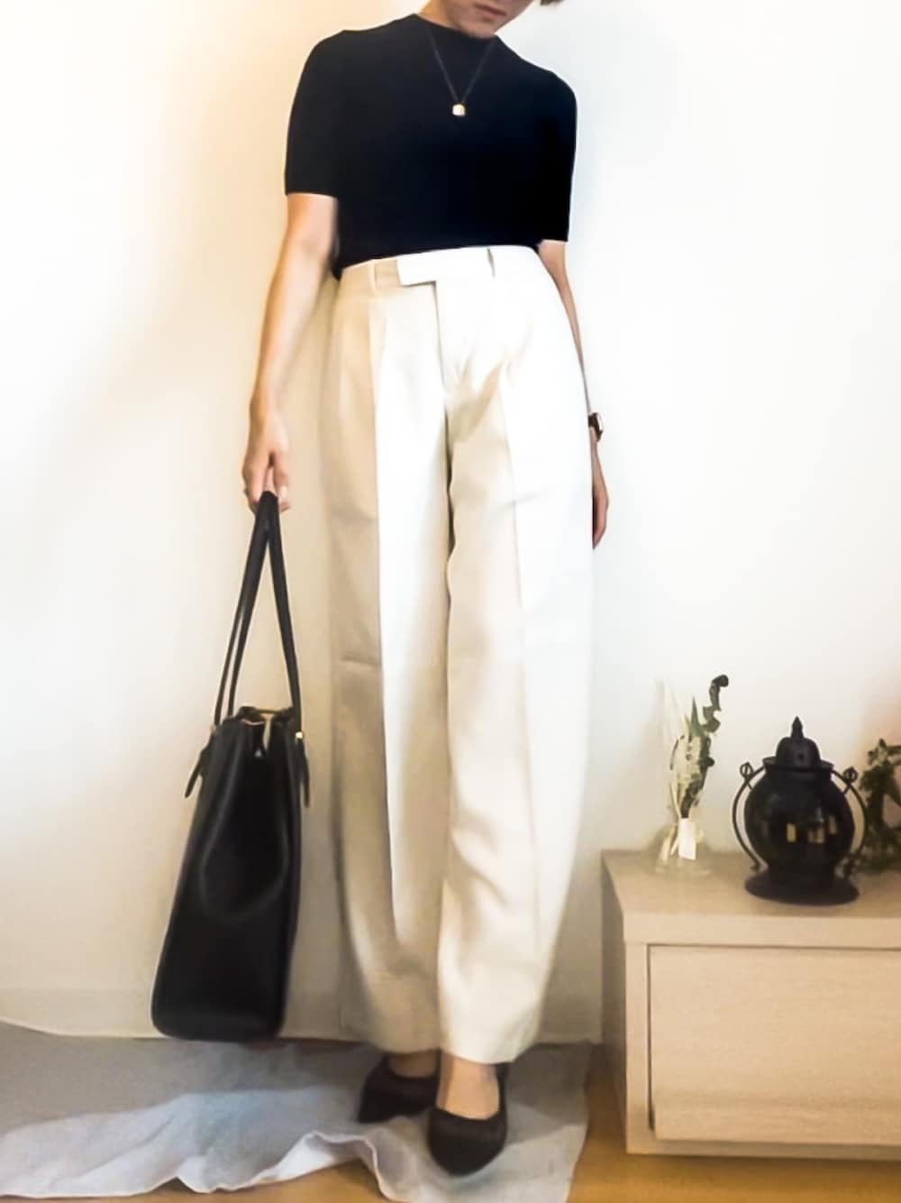 「大人カジュアル、夏コーデ、キレイめ、プチプラ、通勤コーデ、骨格ストレート」｜「UNIQLOのリブハイネックT（5分袖）（Tシャツ/カットソー、ブルー系）」を使った、tamu*さん（骨格ストレート・レディース・156cm）の夏コーディネートの1枚目の写真